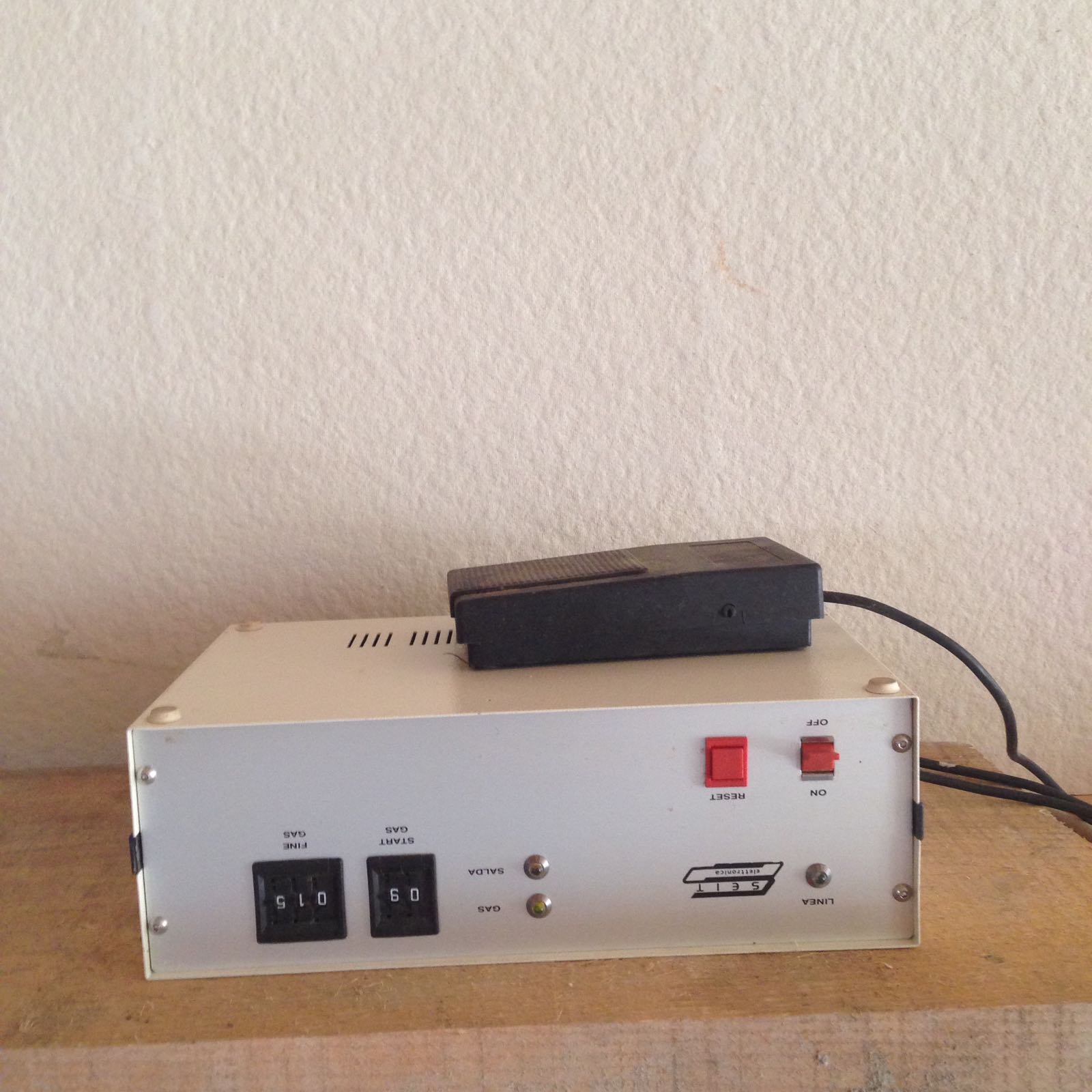 SEIT  ELETTRONICA DISPENSATORE GAS MODELLO SDS  1996
